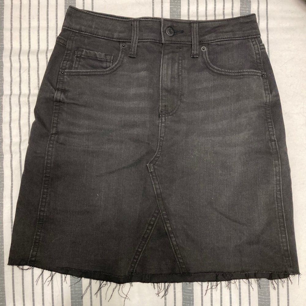 Old Navy Black Denim Skirt